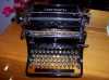 Prodám starožitný psací stroj Continental,plně funkční s českou klávesnicí